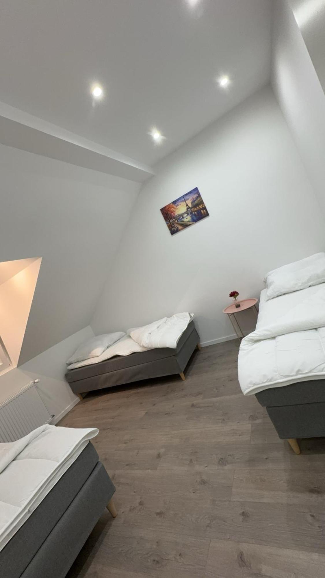 Paris By D&J Apartment'S Altenessen Nord Exterior foto