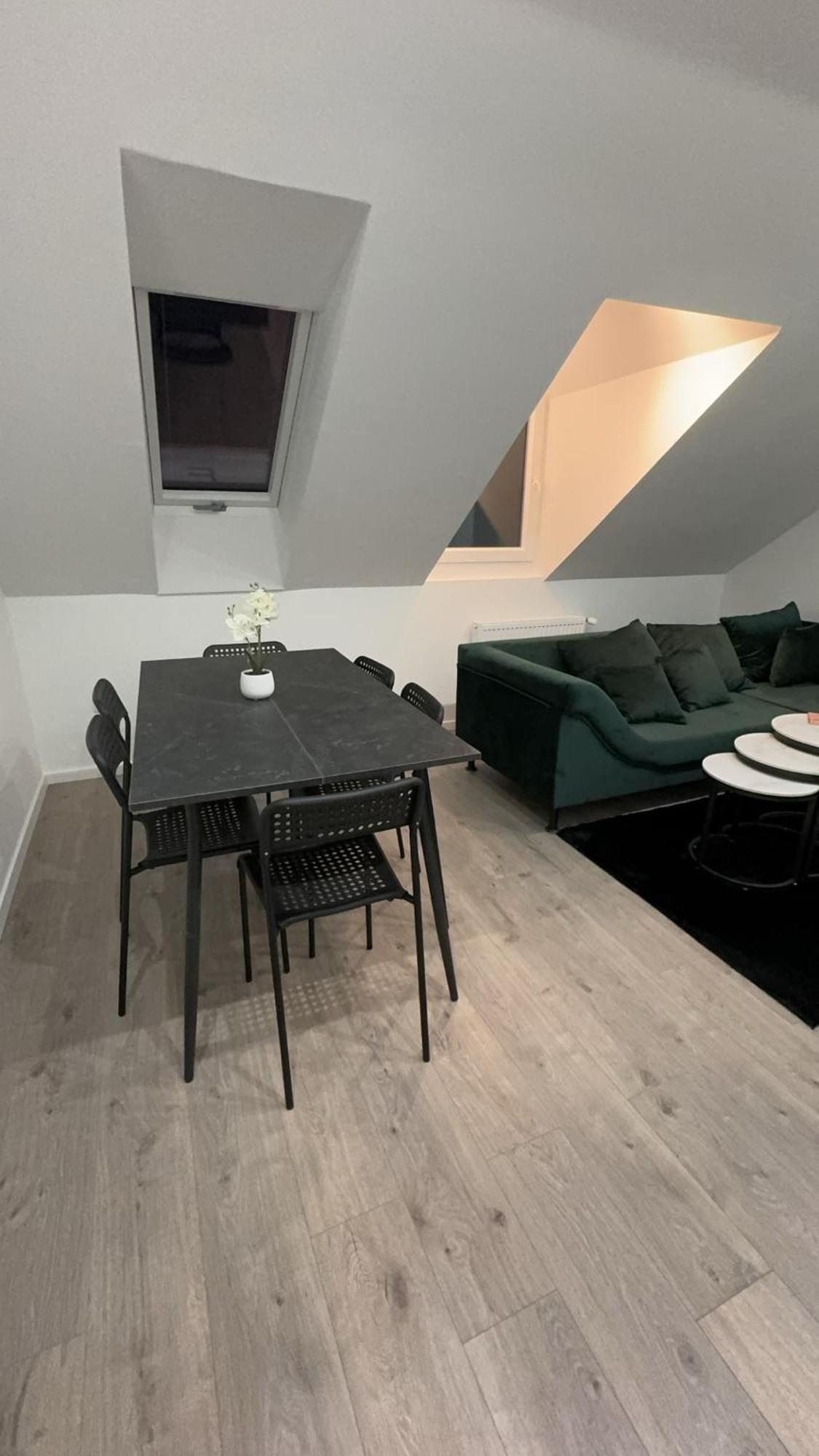 Paris By D&J Apartment'S Altenessen Nord Exterior foto